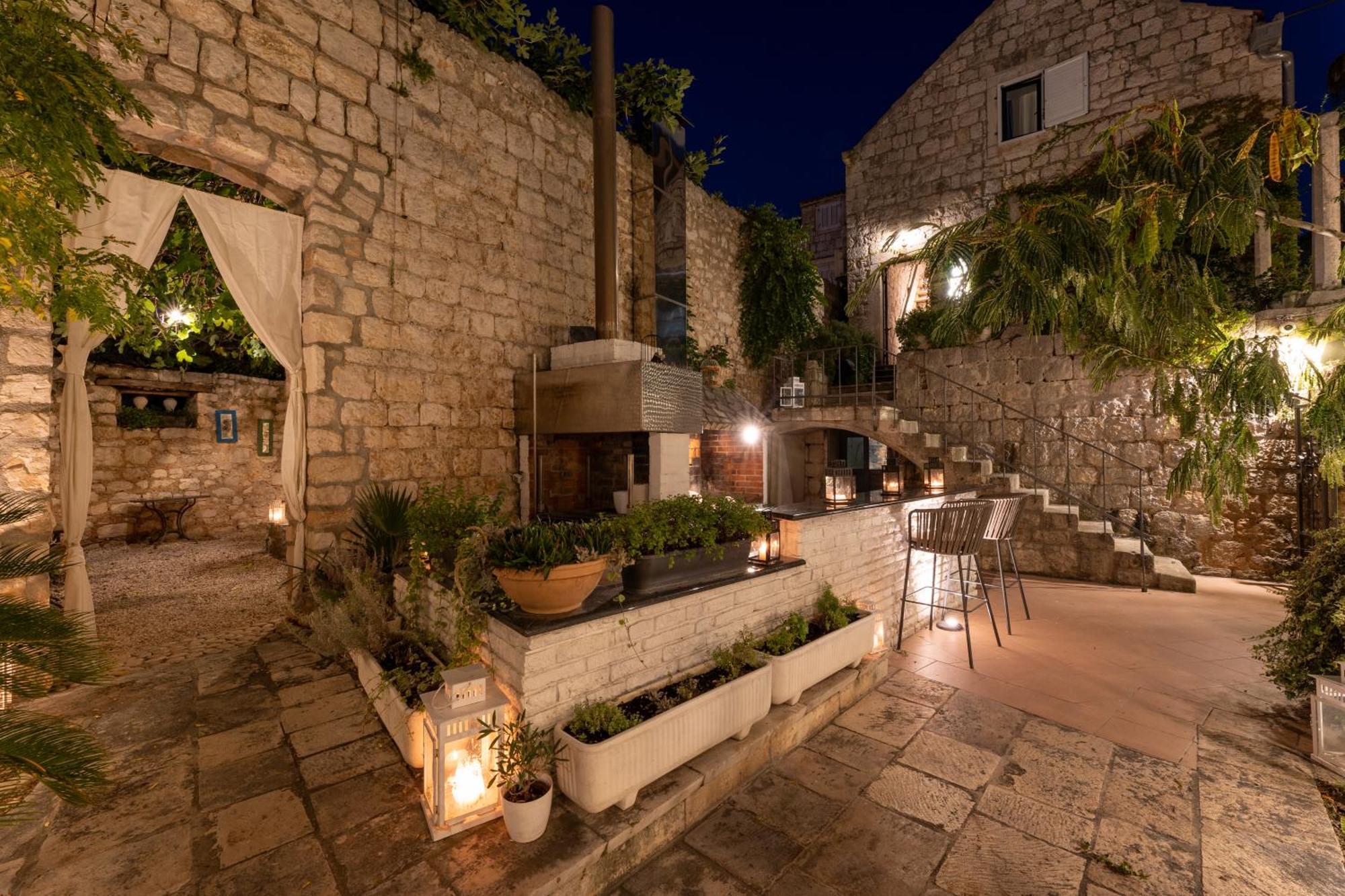 Hotel San Giorgio Вис Екстериор снимка