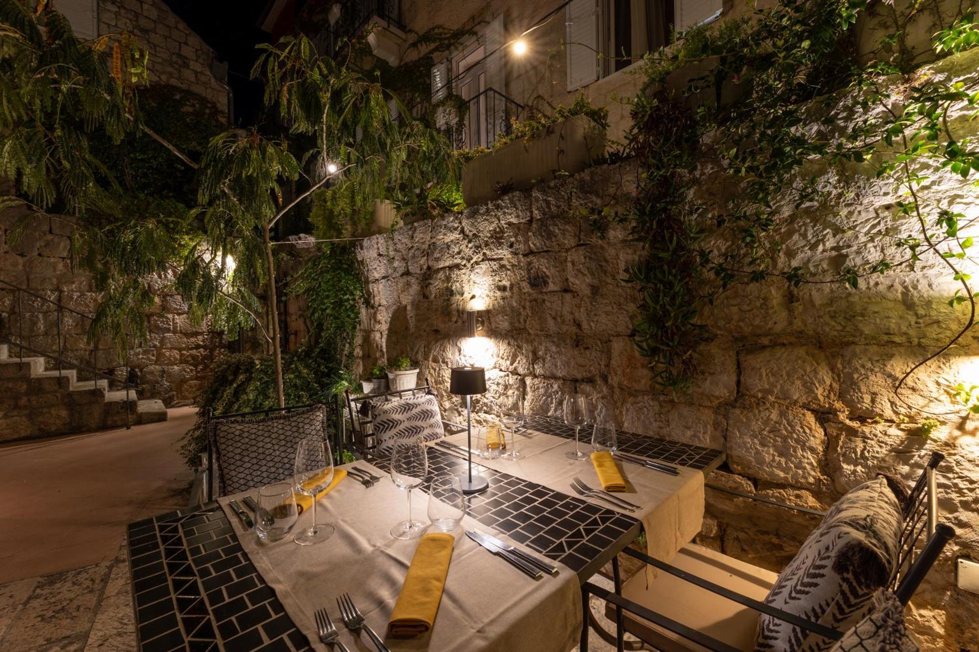 Hotel San Giorgio Вис Екстериор снимка
